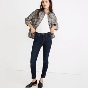 MADEWELL 9" Mid Rise Skinny Jeans Orland Wash Size 28